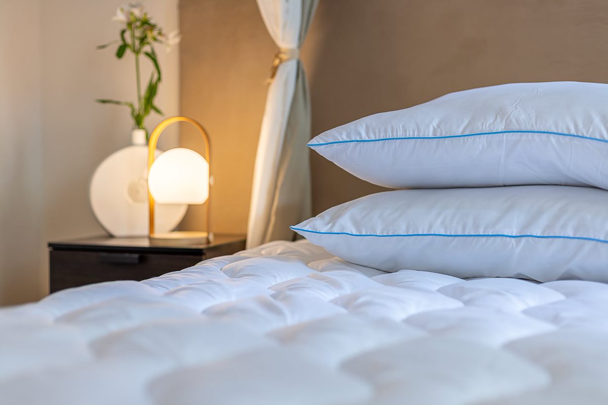 Kołdra Laponia 135x200 całoroczna wizualizacja na łóżku